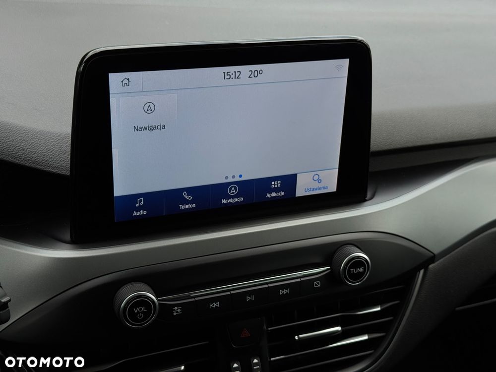 Ford Focus SW 1.0 EcoBoost Hybrid TITANIUM X - 34