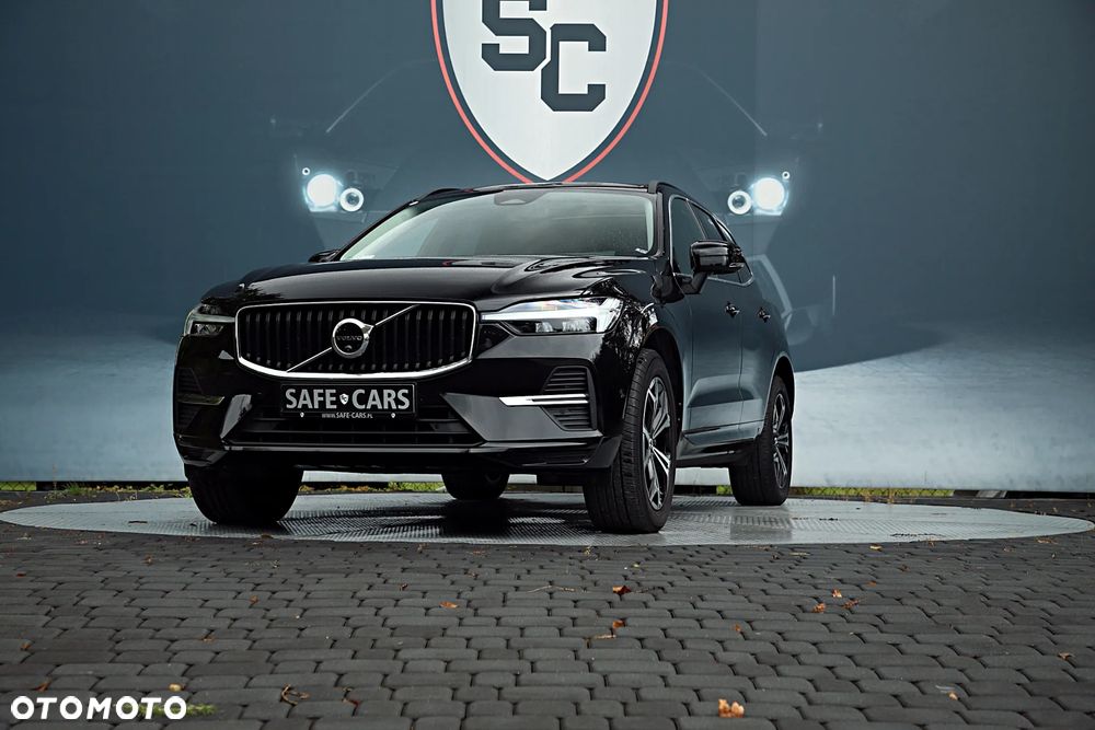 Volvo XC 60 B4 D AWD Momentum Pro - 4
