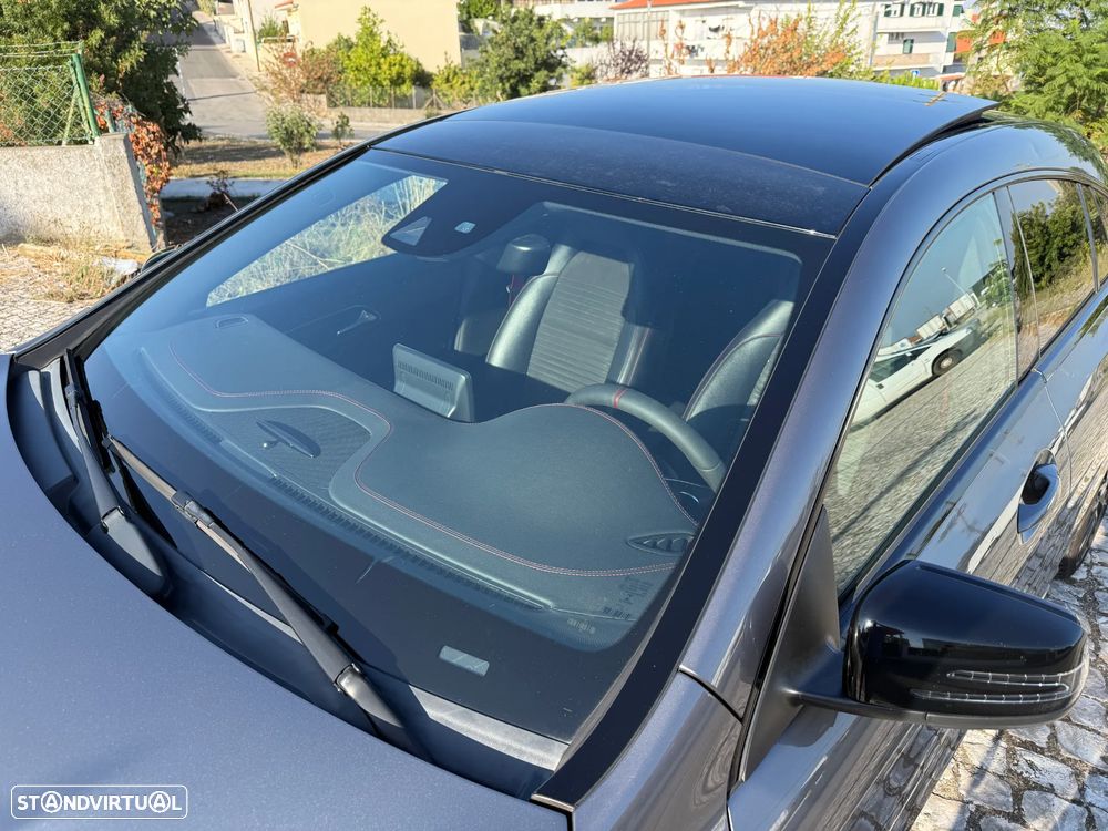 Mercedes-Benz CLA 45 AMG - 8