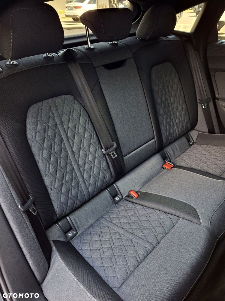 Audi A5 Limousine - 17