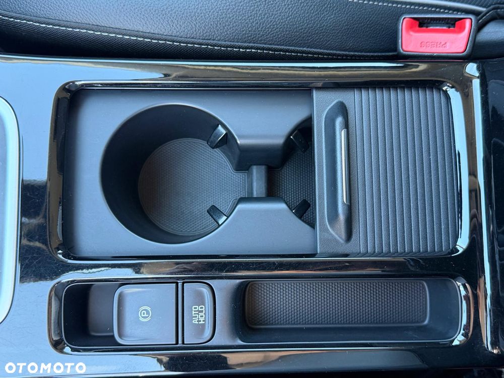 Kia XCeed 1.5 T-GDI OPF DCT7 PLATINUM EDITION - 32
