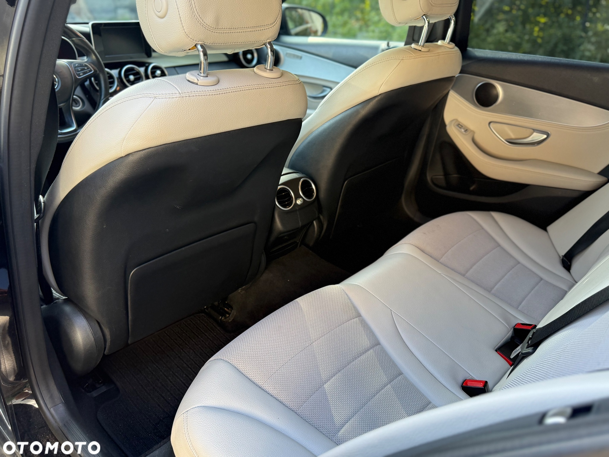 Mercedes-Benz Klasa C 200 (BlueTEC) d 7G-TRONIC - 7
