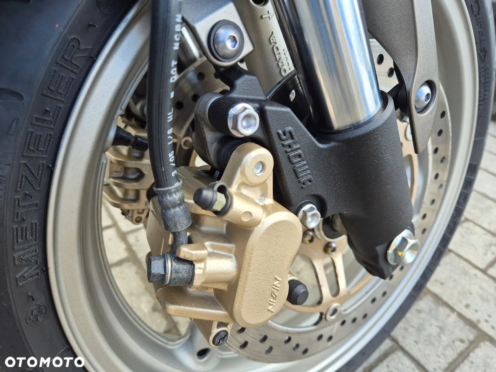 Honda Hornet - 15