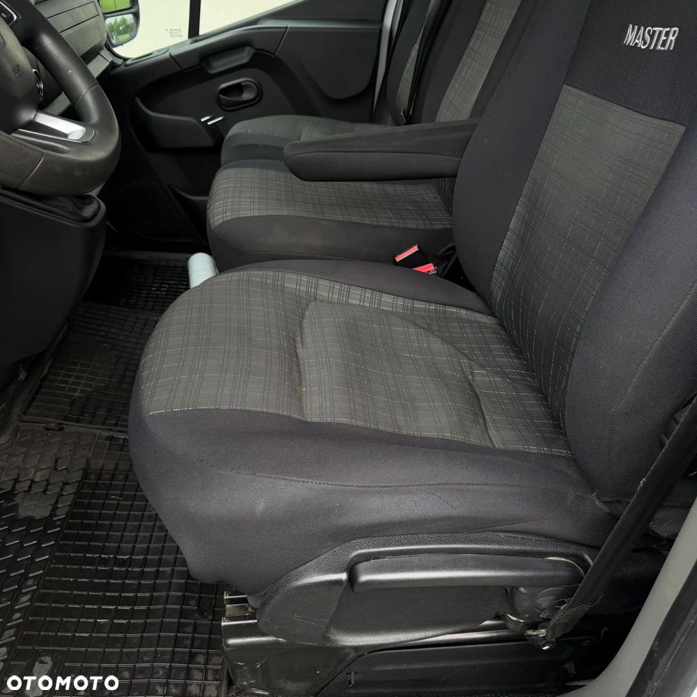 Renault Master - 11