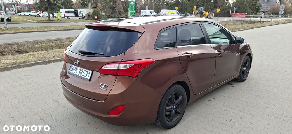 Hyundai i30 1.6 GDI Style - 4