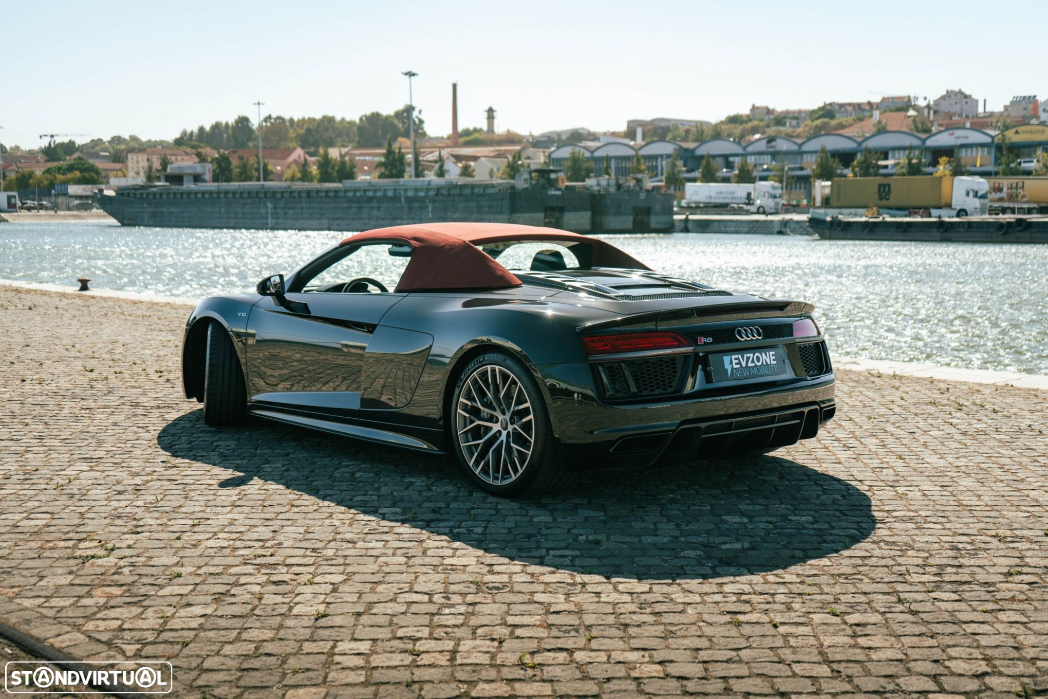 Audi R8 Spyder V10 plus 5.2 FSI quattro S tronic - 12