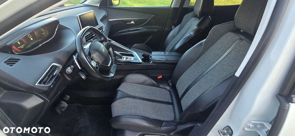 Peugeot 3008 BlueHDi 120 EAT6 Stop & Start Business Line - 19