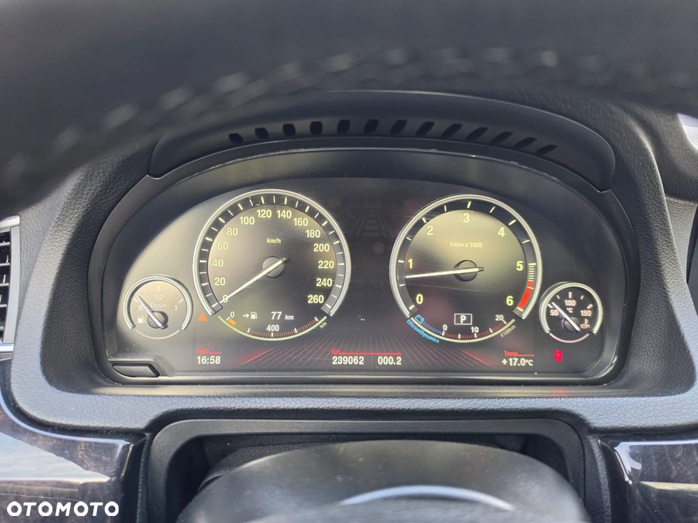BMW 5GT - 6