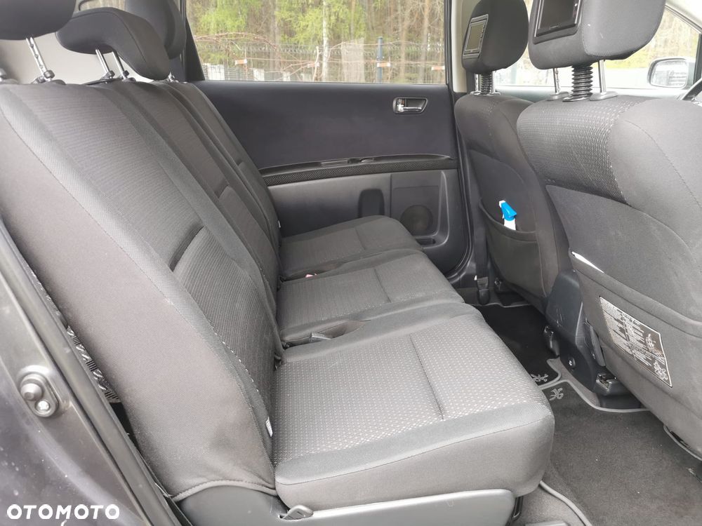 Toyota Corolla Verso 2.2 D-4D DPF Sol - 16