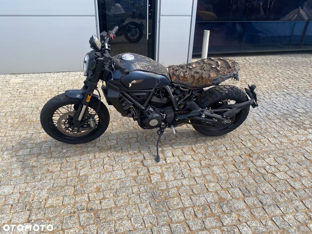 Ducati Scrambler - 3