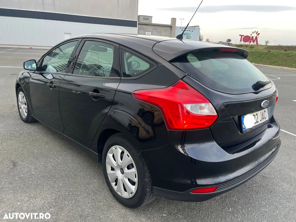 Ford Focus 1.6 TDCI 90 CP Trend - 4