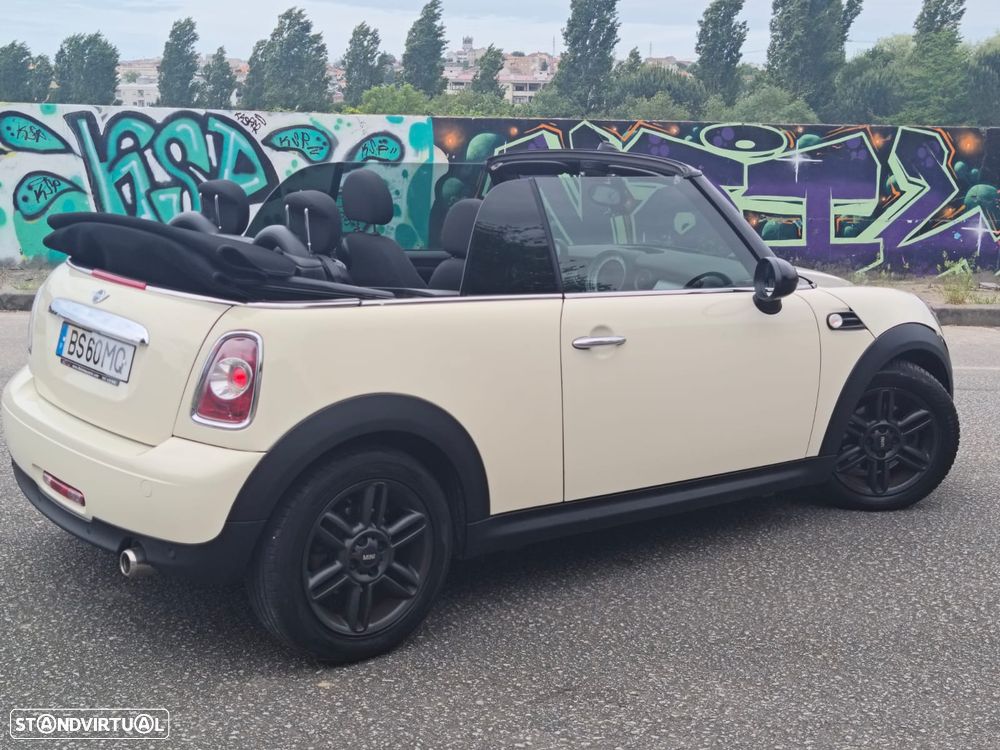 MINI Cabrio Cooper D - 6