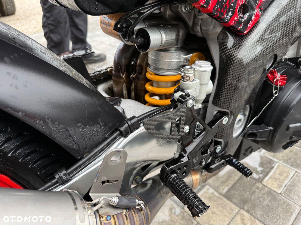 Aprilia Tuono - 19