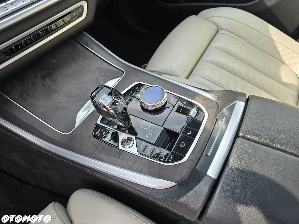 BMW X5 xDrive30d mHEV sport - 25