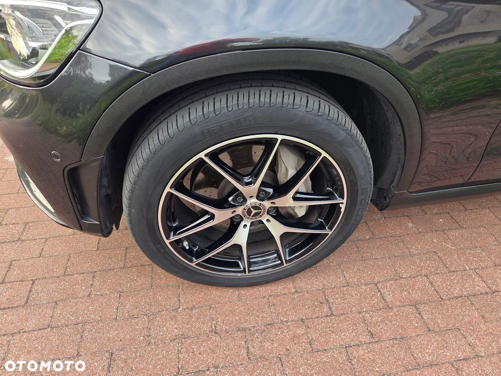 Mercedes-Benz GLC 220 d 4-Matic - 5
