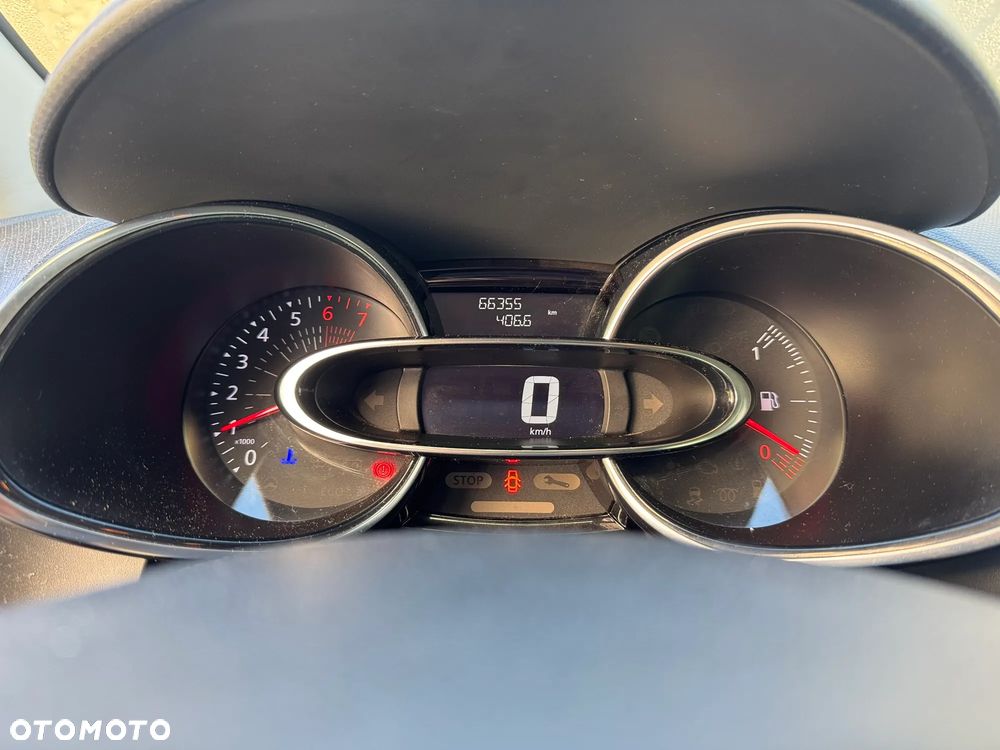 Renault Clio - 2