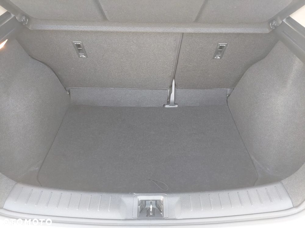 Nissan Pulsar 1.2 DIG-T Tekna - 23