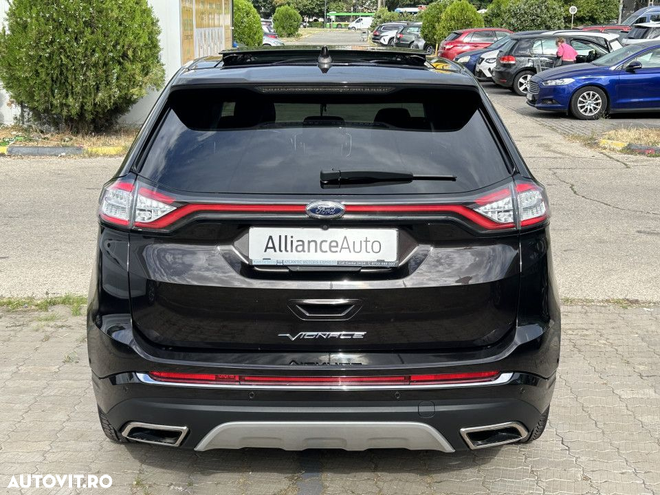 Ford Edge - 8
