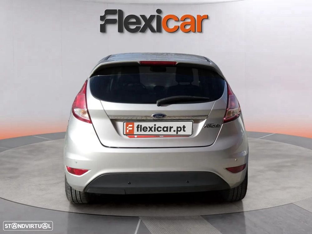 Ford Fiesta 1.5 TDCi Titanium - 6