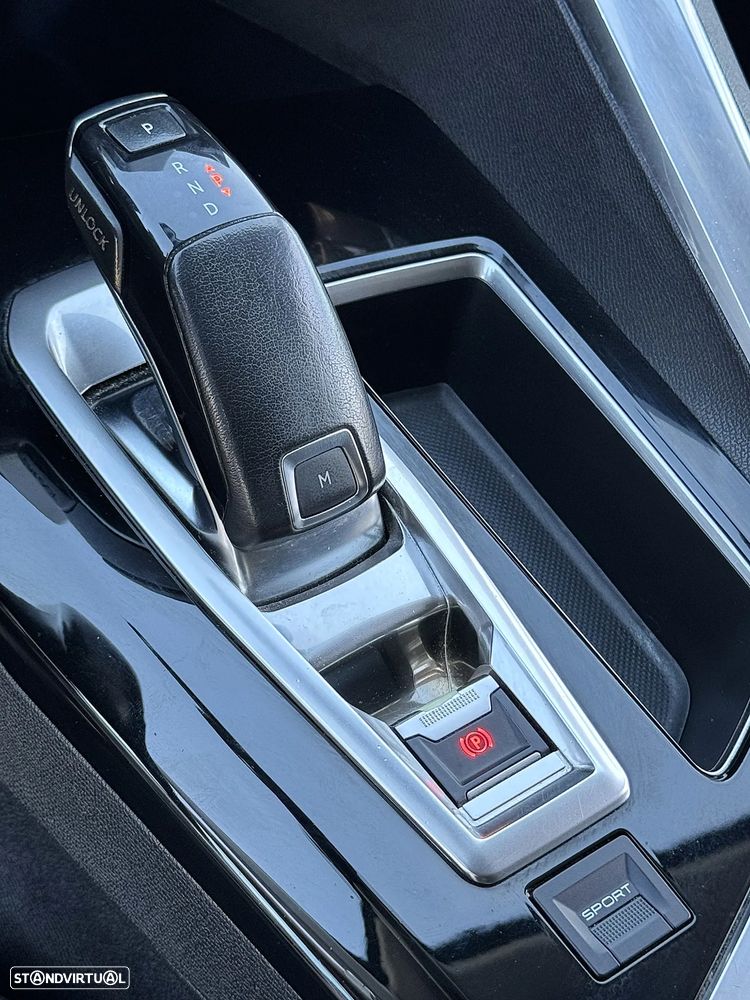 Peugeot 3008 BlueHDi 120 EAT6 Stop & Start Active - 11