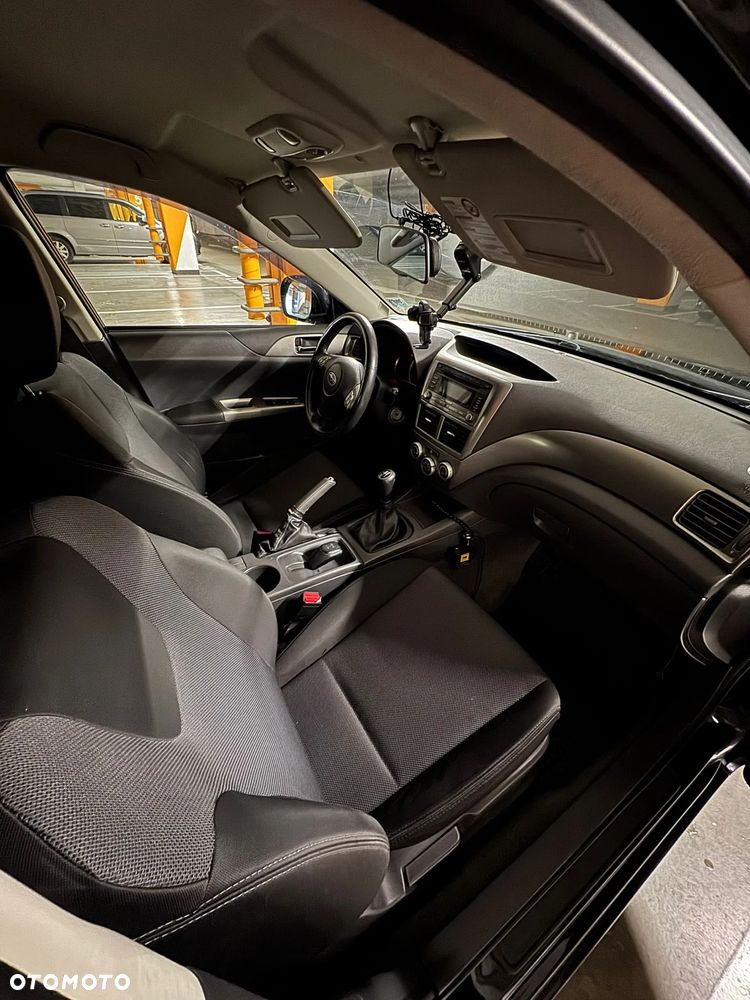 Subaru Impreza 2.0 RA - 28