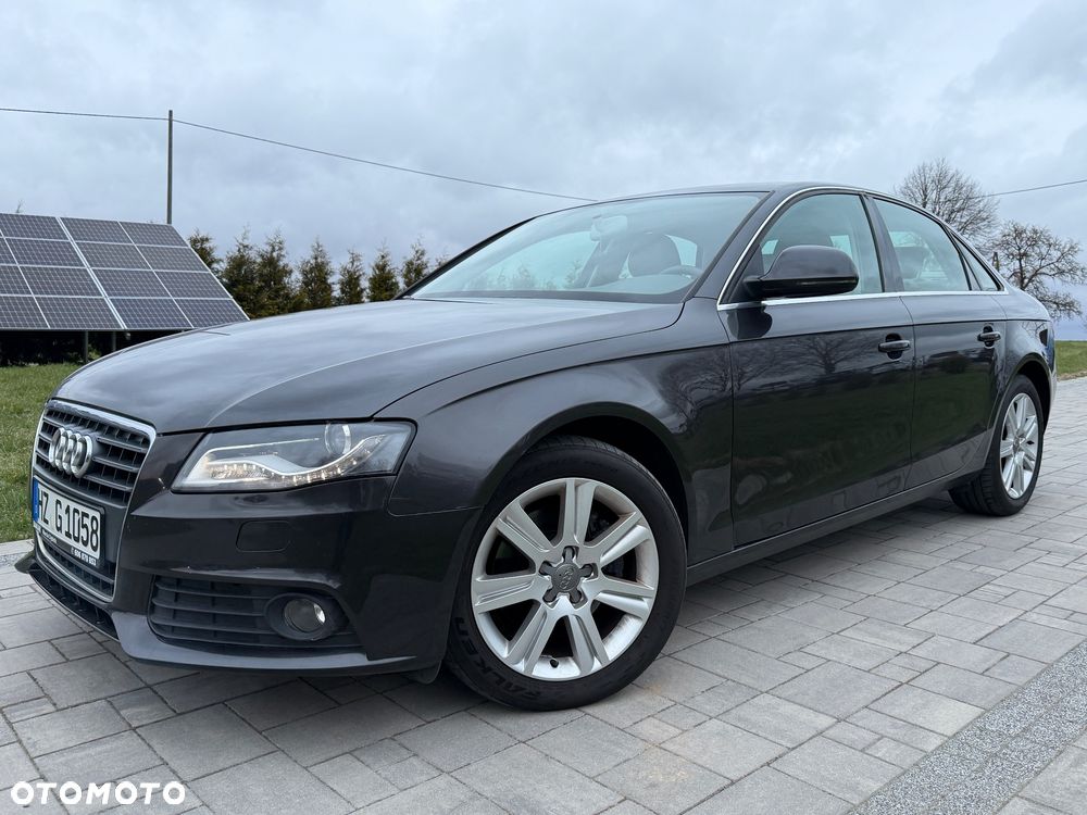 Audi A4 Limousine - 22