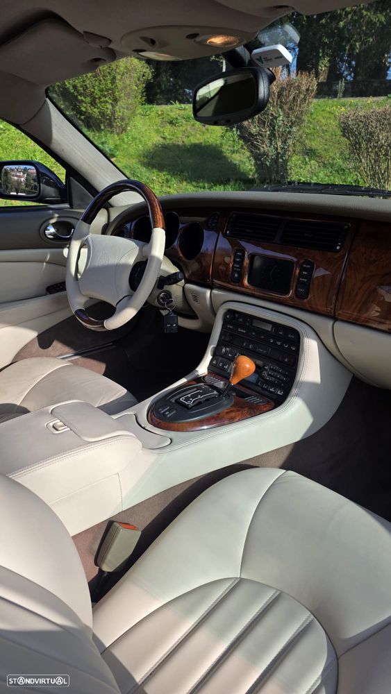 Jaguar XK XKR 4.0 Coupé - 6