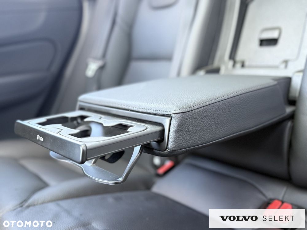 Volvo XC 60 - 28