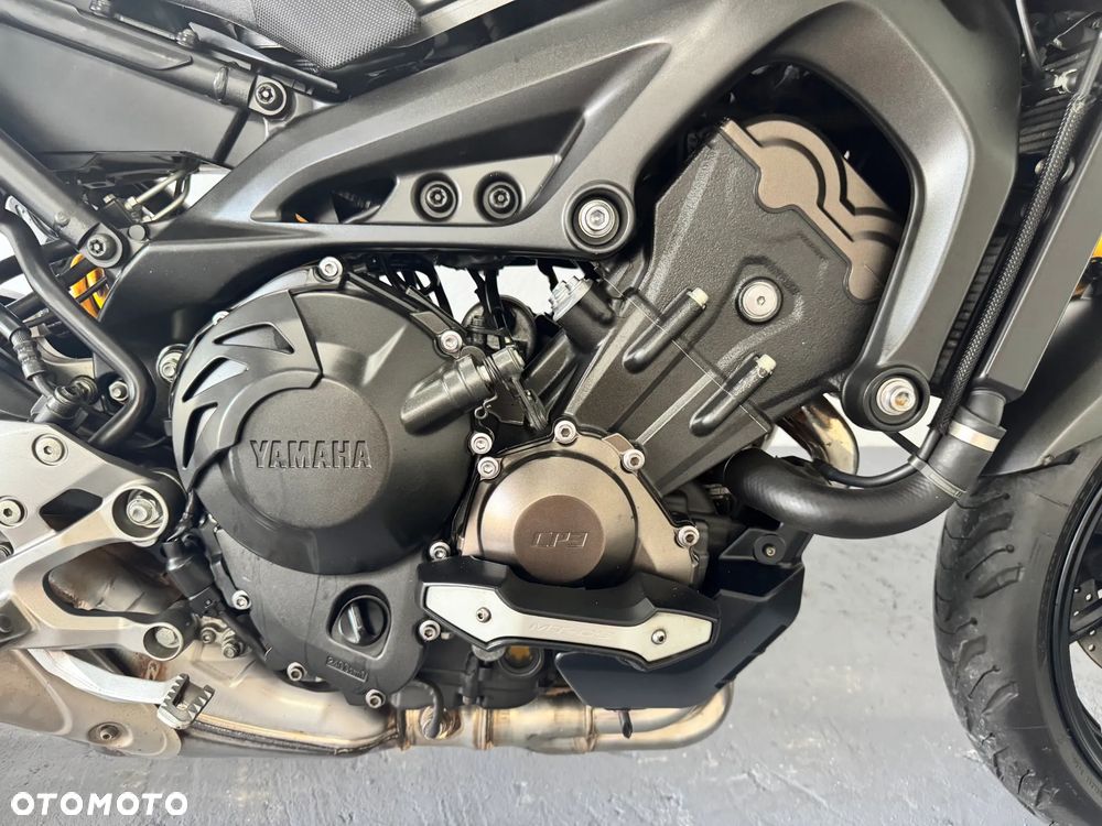 Yamaha MT - 5