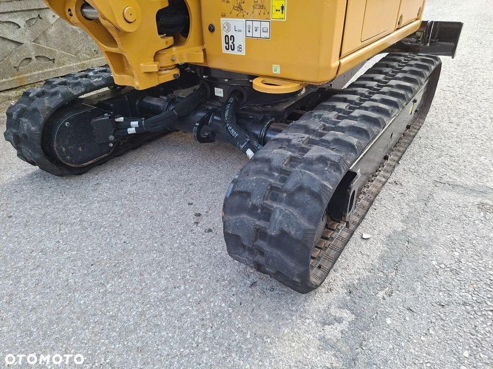 Caterpillar 301.8 05A Powertilt - 24