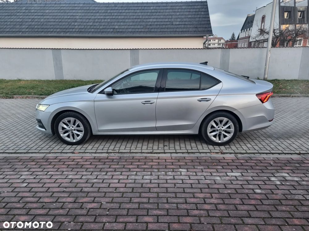Skoda Octavia 2.0 TDI Selection - 6