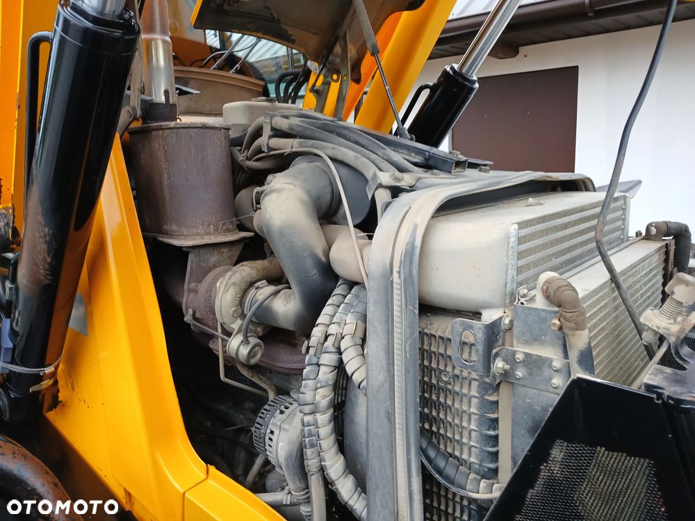 JCB 4CX/JOYSTICK/NOWE OPONY - 33