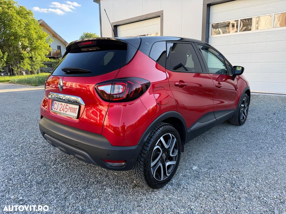 Renault Captur TCe 150 EDC GPF BOSE EDITION - 3