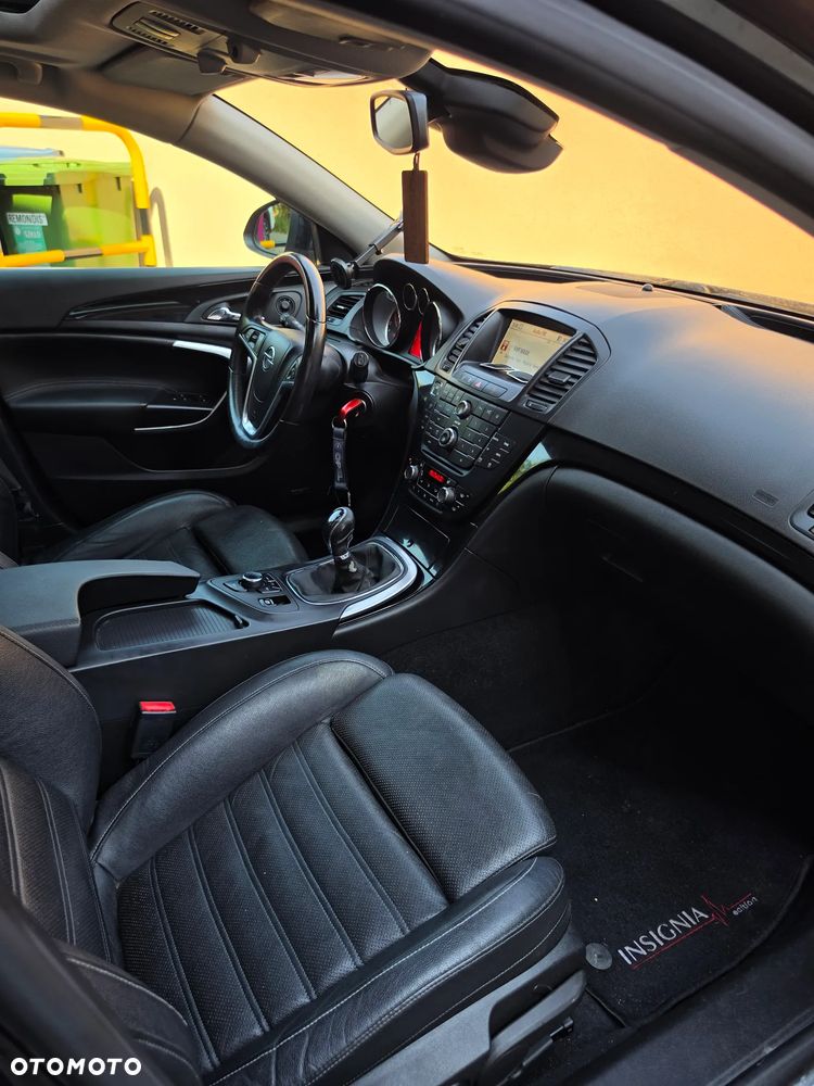 Opel Insignia 2.0 CDTI EcoFLEX Start/Stop Sport - 18