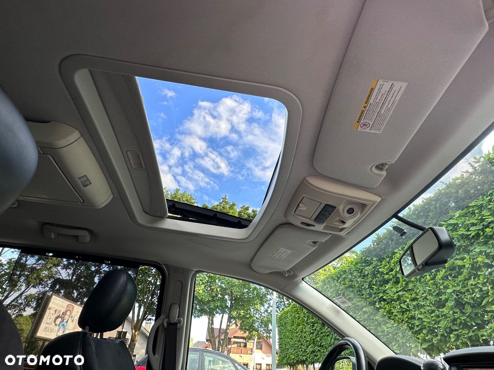Chrysler Grand Voyager 2.8 CRD Automatik Limited - 36