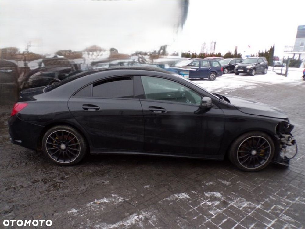 Części- Mercedes CLA250 C117 2.0i 211 KM 13R - 3
