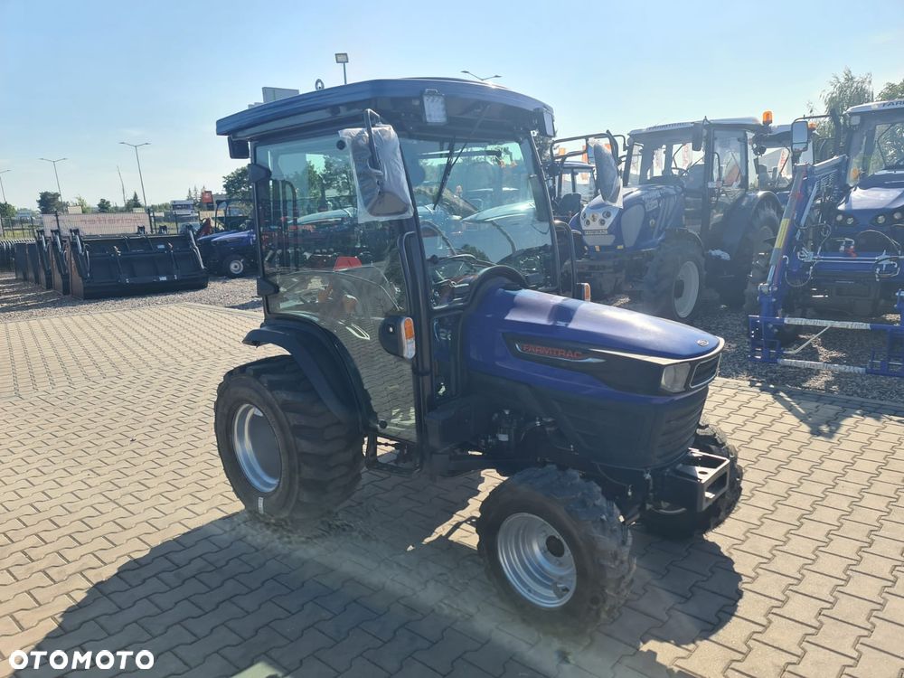 Farmtrac 26 4WD - 8