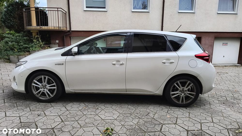 Toyota Auris 1.8 HSD Prestige NAVI - 18