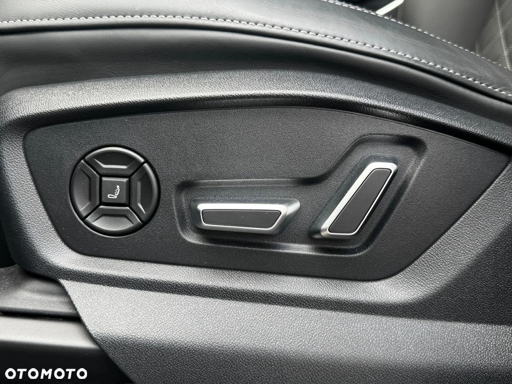 Audi Q8 TFSI e PHEV 360 kW Quattro Tiptronic - 31