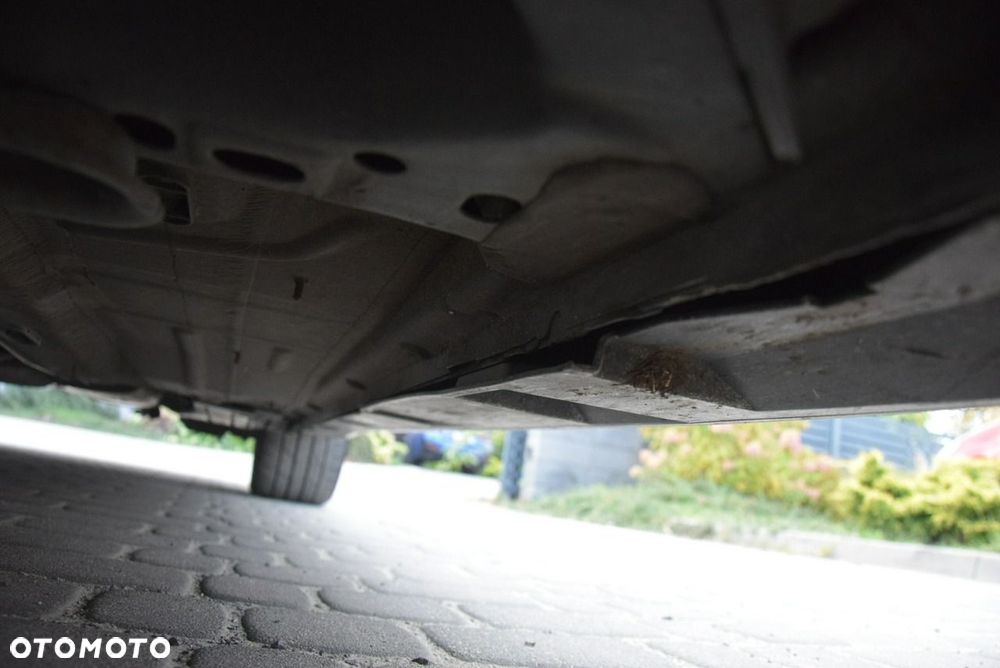Ford Focus 1.5 EcoBlue Start-Stopp-System ST-LINE STYLE - 21