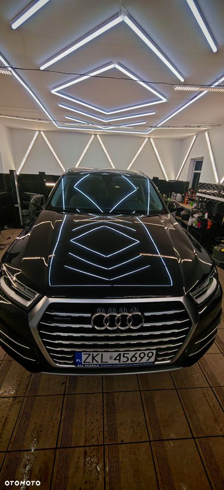 Audi Q7 - 5
