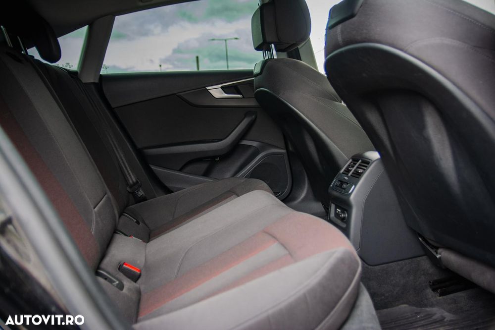 Audi A5 Sportback 2.0 40 TFSI S tronic MHEV Advanced - 13