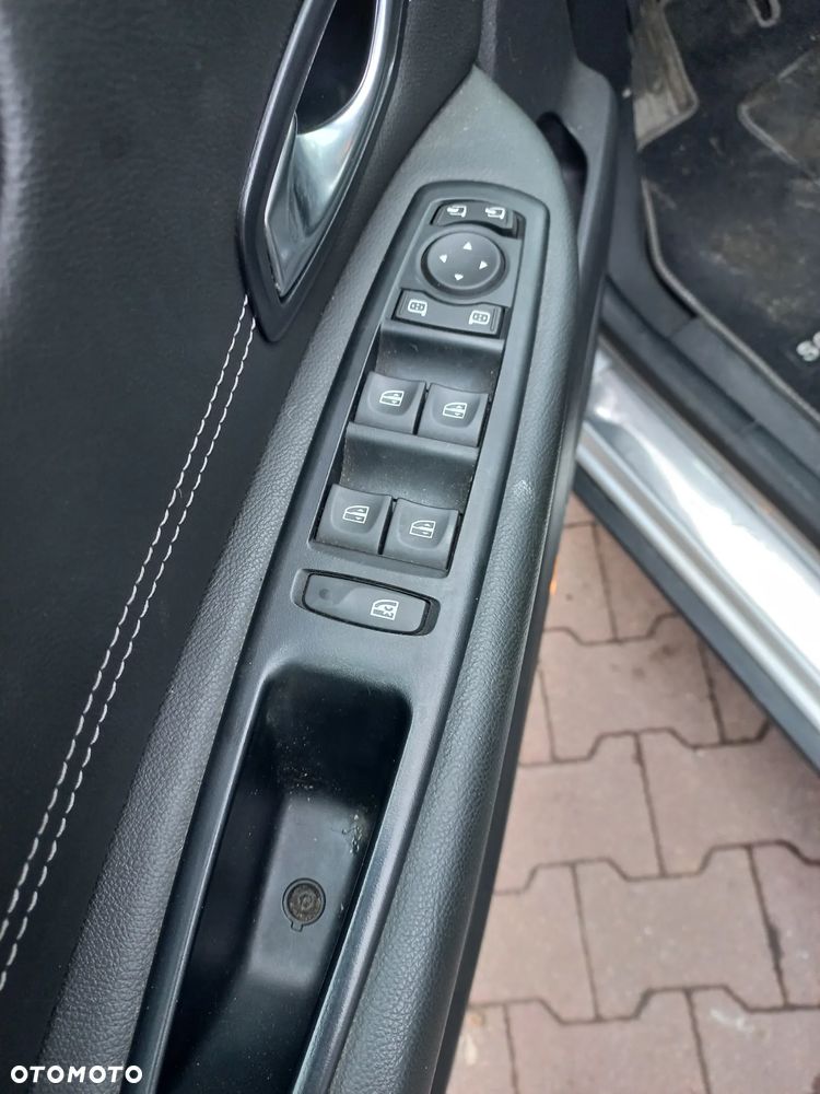 Renault Scenic dCi 110 Xmod Paris - 9