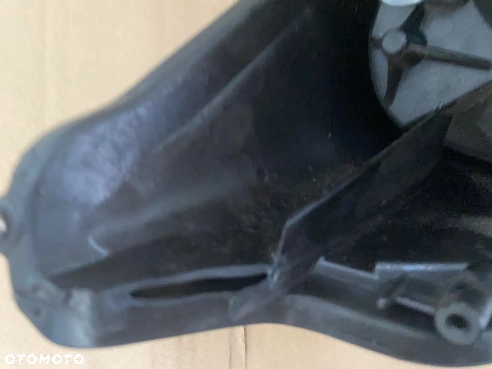 SUZUKI CELEIRO LAMPA PRAWY PRZOD LED - 5