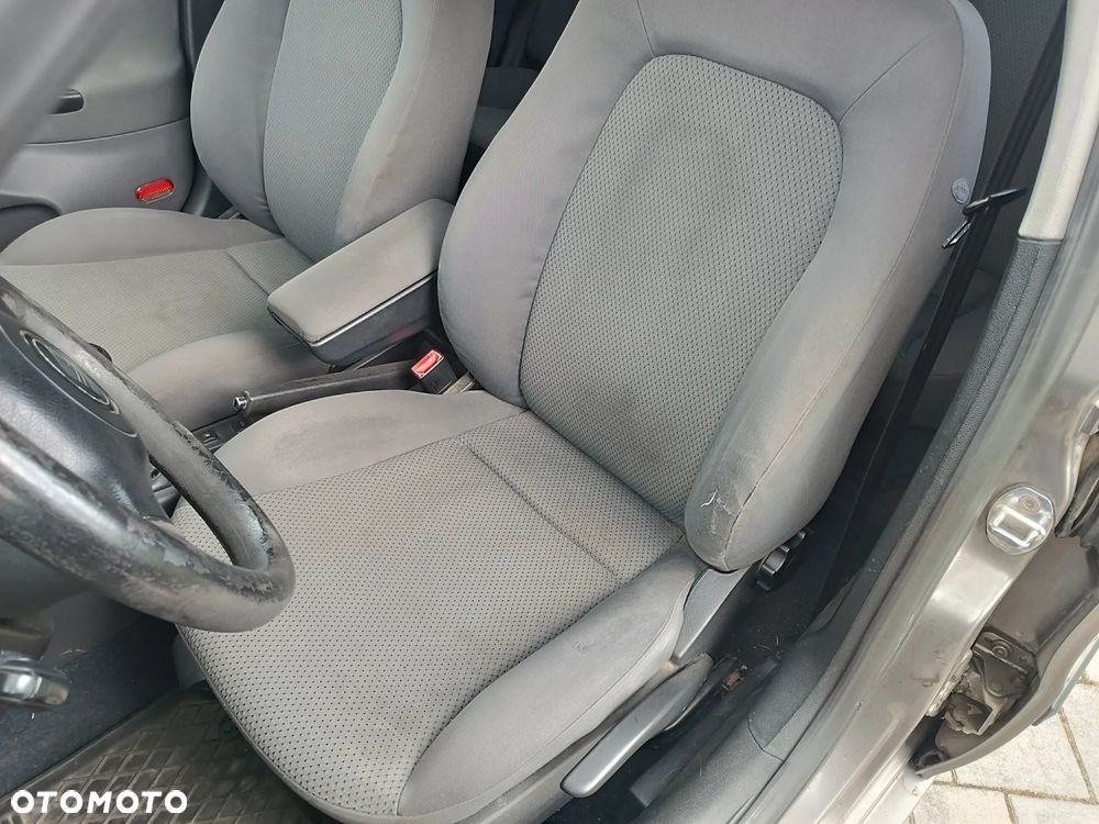 Seat Leon 1.9 TDI Signo - 5