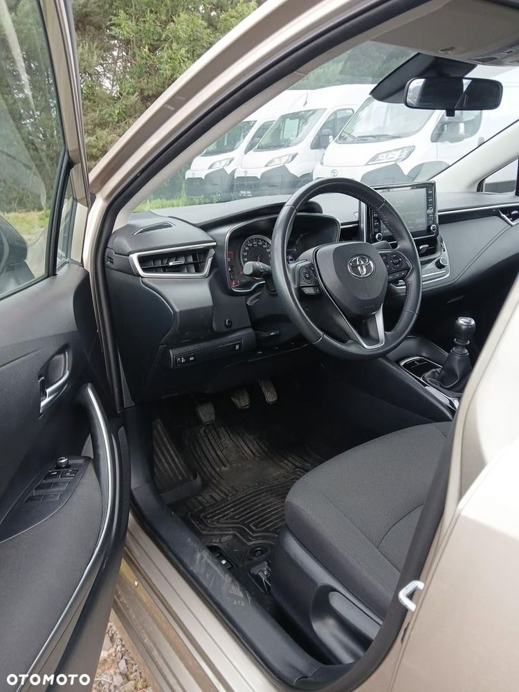 Toyota Corolla - 14