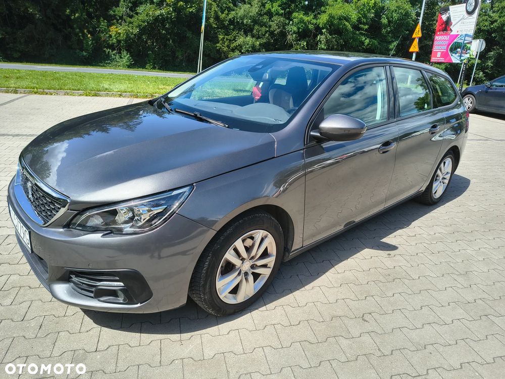 Peugeot 308 - 4