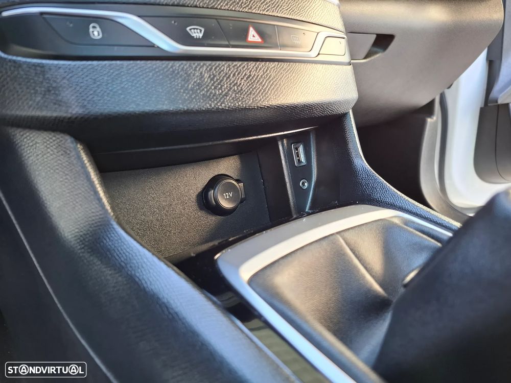 Peugeot 308 SW BlueHDi 120 Stop & Start Style - 16