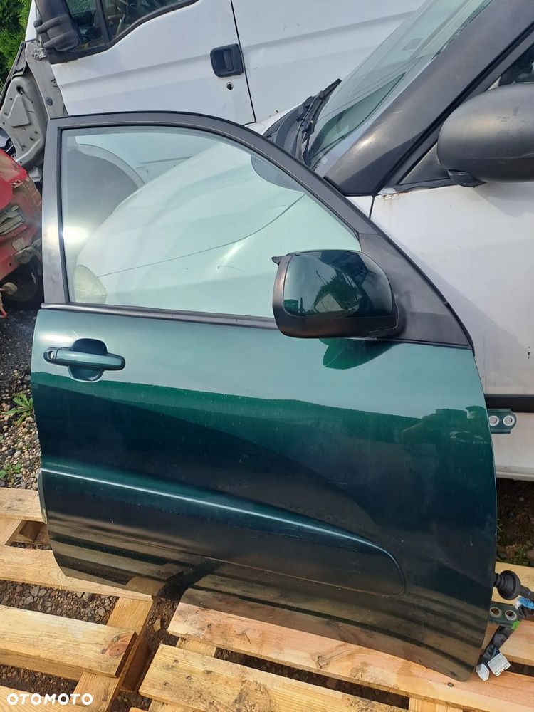 Toyota Rav 4 II 5D drzwi błotniki klapa kod lakieru 6R4 bez korozji - 8
