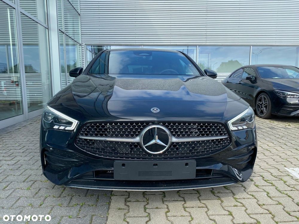 Mercedes-Benz CLA - 6